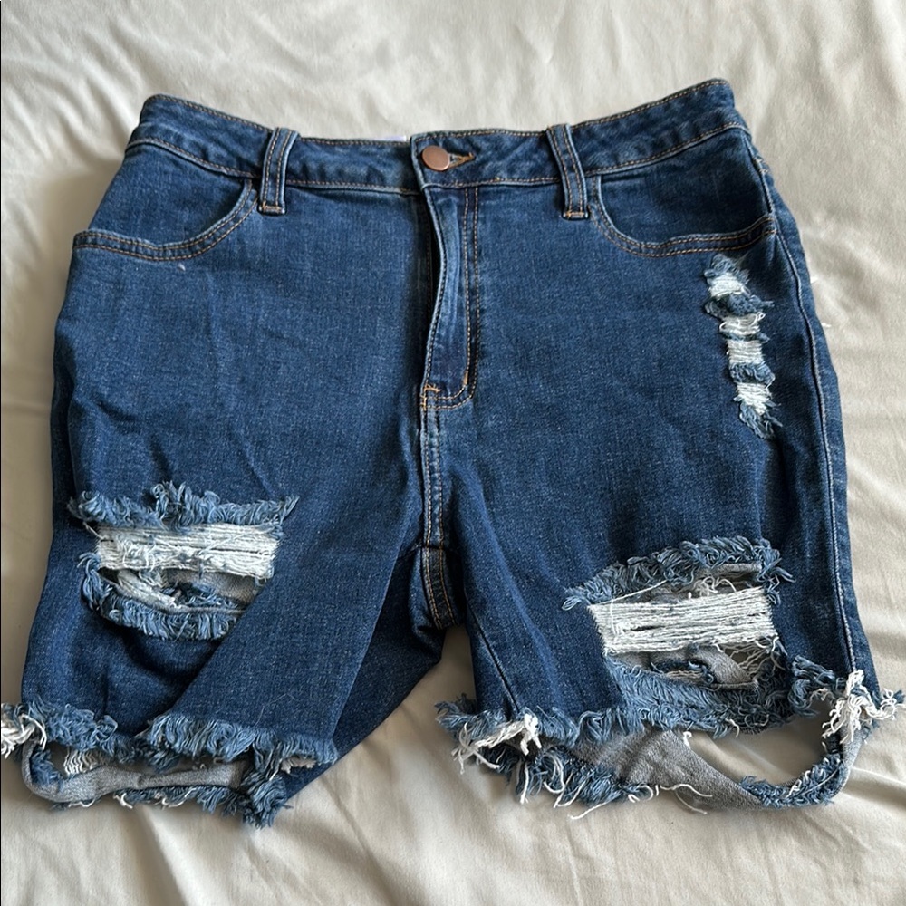 Fashionova Distressed Stretch Denim Shorts Size 13